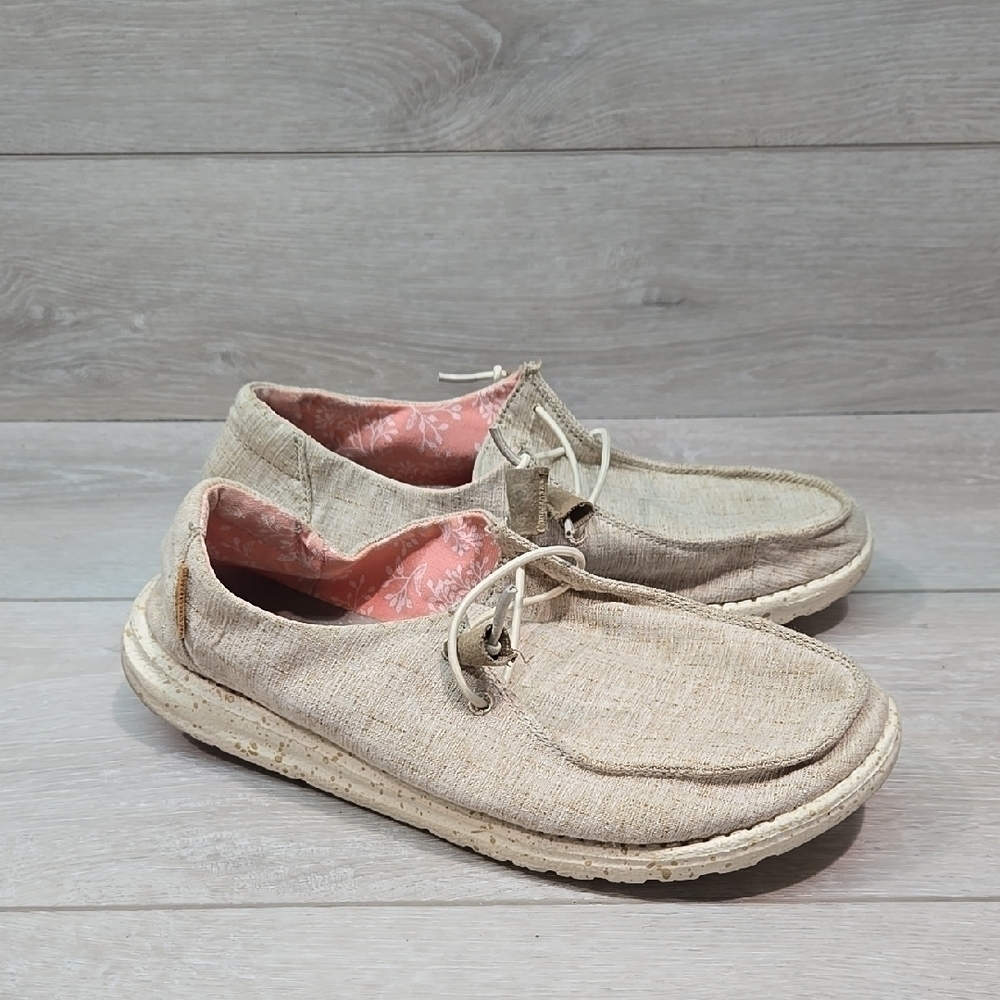 Hey Dude Women Wendy Chambray White Nut Casual Slip On Shoes Sz 8